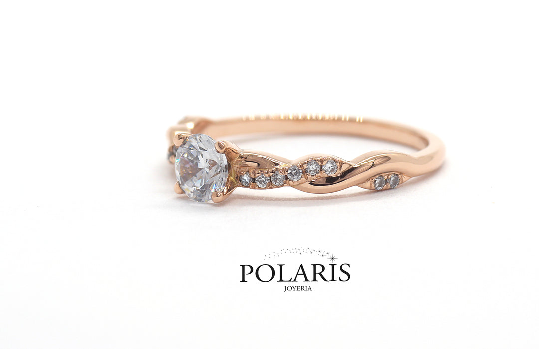 Anillo Entrelazado
